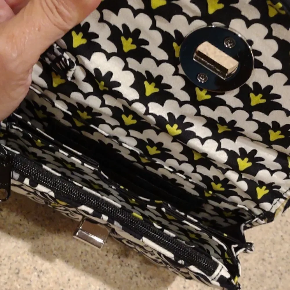 Vera Bradley Wristlet.  P3